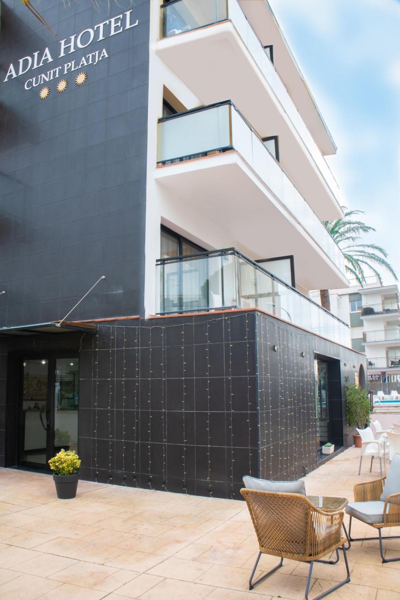 Adia Hotel Cunit Playa Zewnętrze zdjęcie