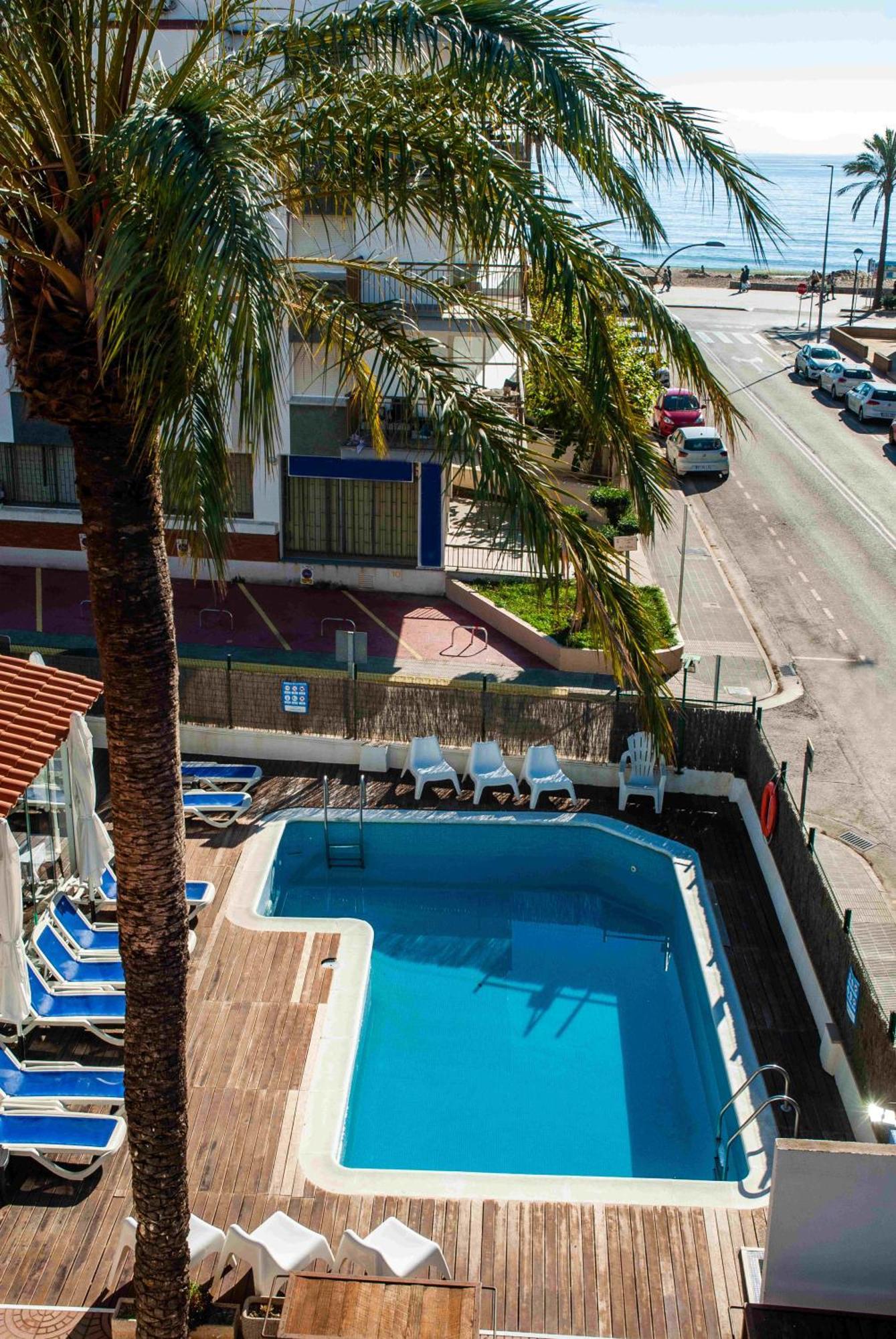 Adia Hotel Cunit Playa Zewnętrze zdjęcie