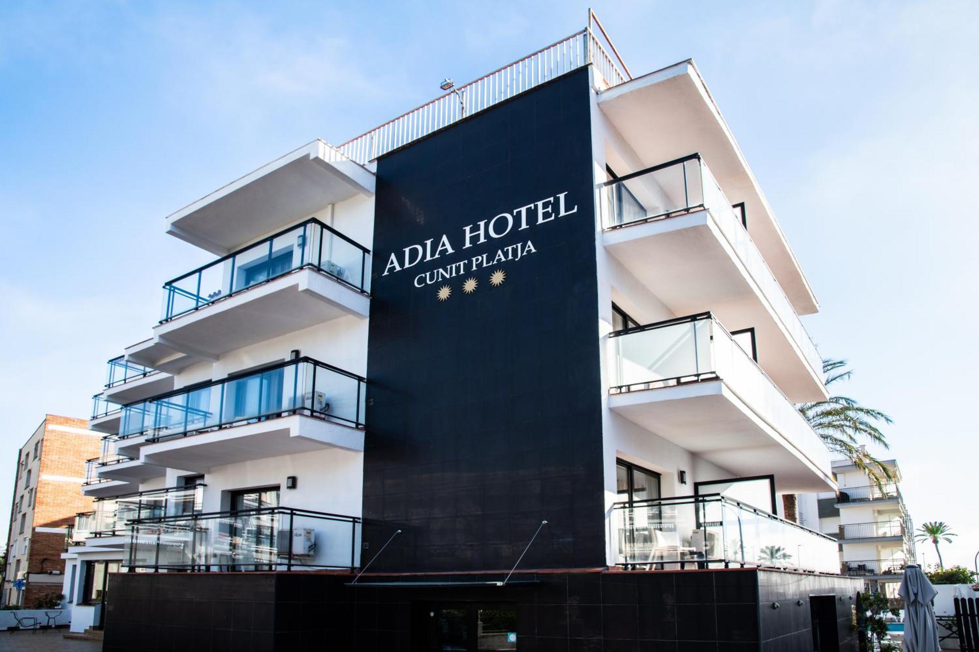 Adia Hotel Cunit Playa Zewnętrze zdjęcie