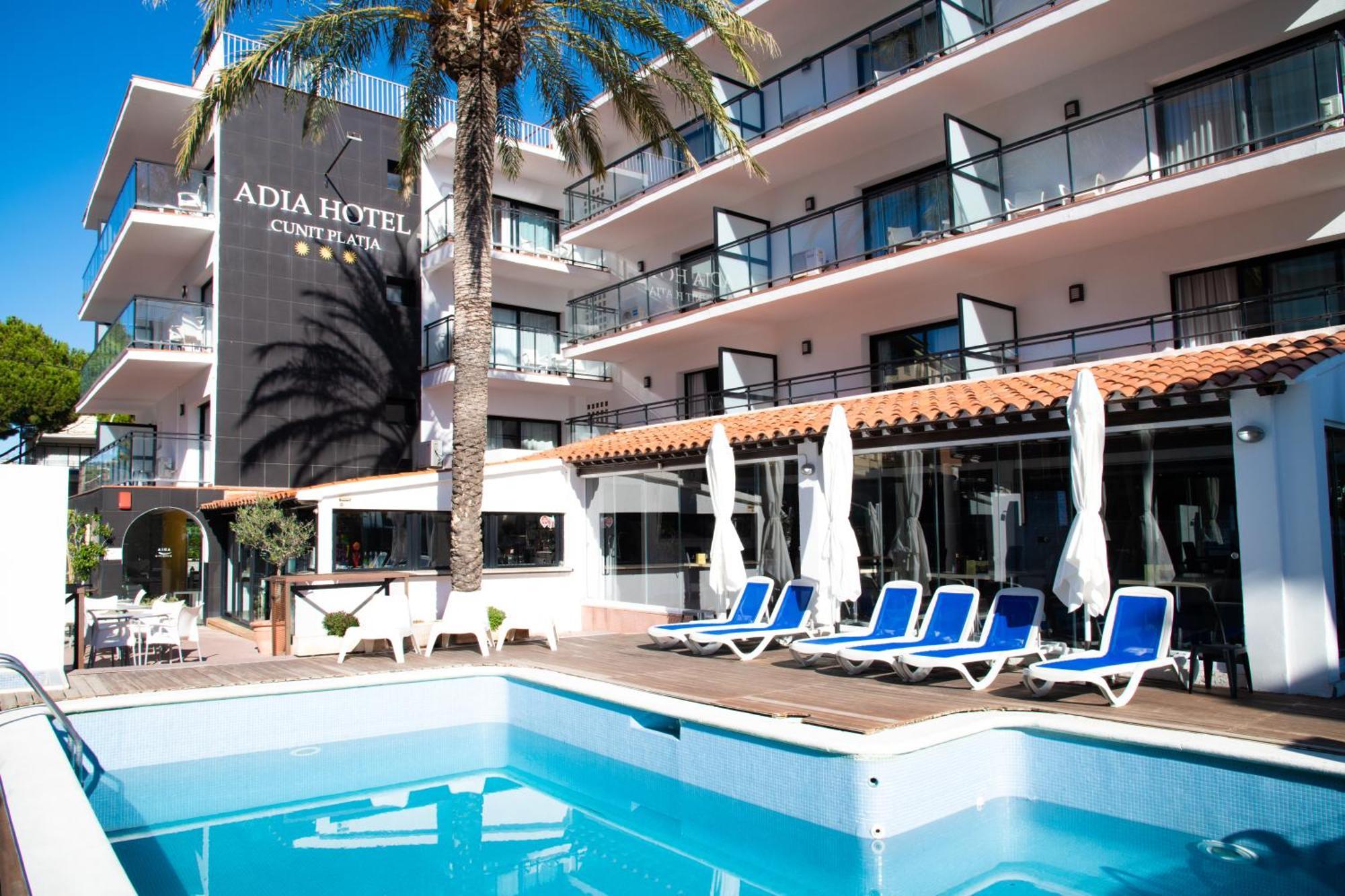 Adia Hotel Cunit Playa Zewnętrze zdjęcie