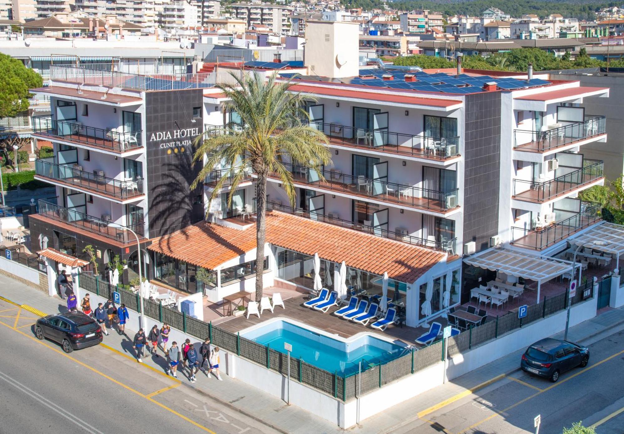 Adia Hotel Cunit Playa Zewnętrze zdjęcie